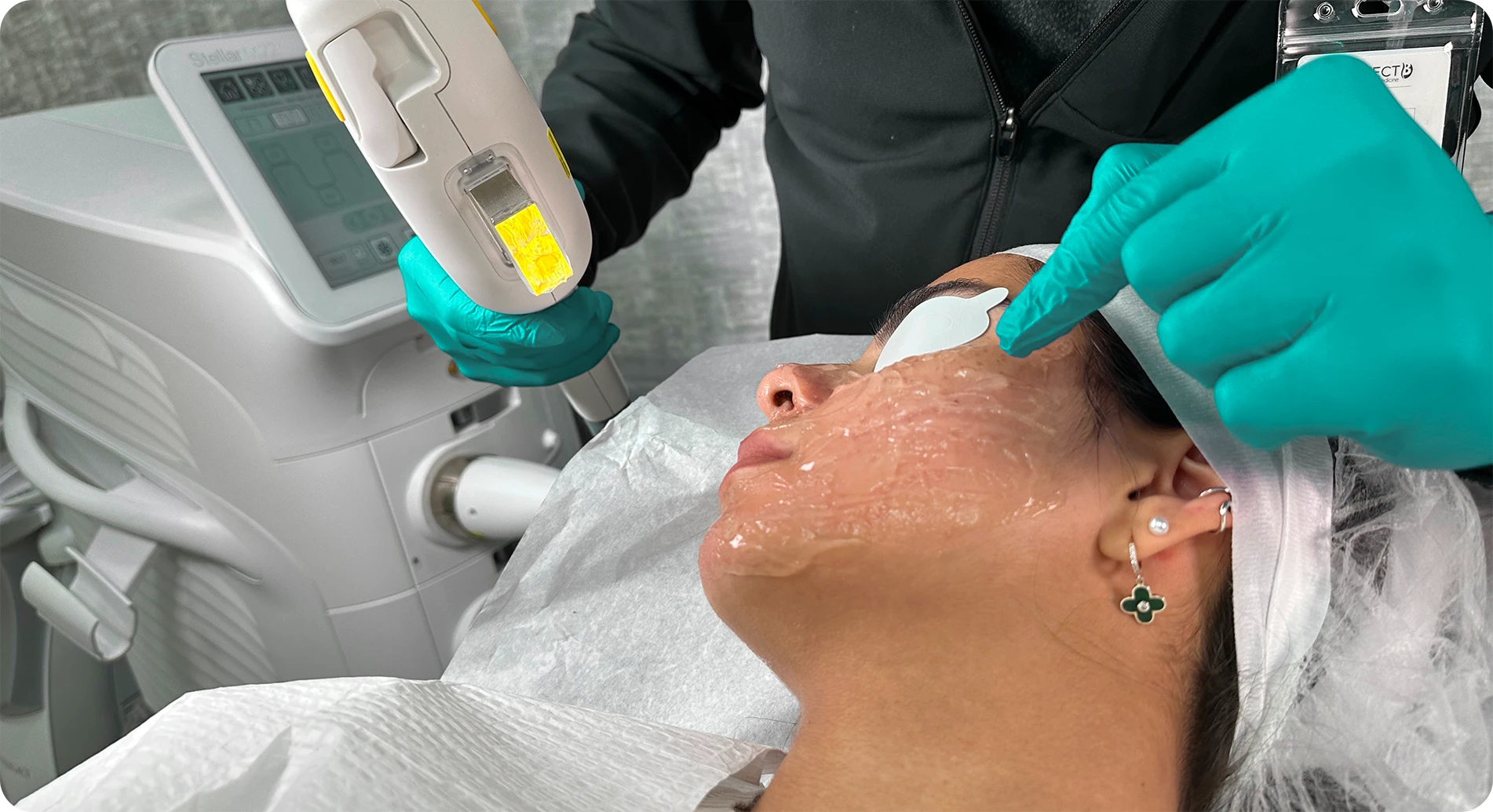 Lorem ipsum dolor sit amet, consectetuer adipiscing elit, sed diam nonummy nibh euismod tincidunt ut laoreet dolore magna aliquam erat volutpat.